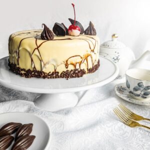 Chocolate Cake With Cream Topping sri-lanka | Gift Chocolate Cake With  Cream Topping- FNP